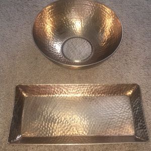 Threshold serving bowl and tray